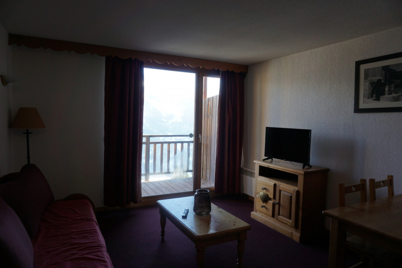 _lv_images__lot_0015200189_03_3301144