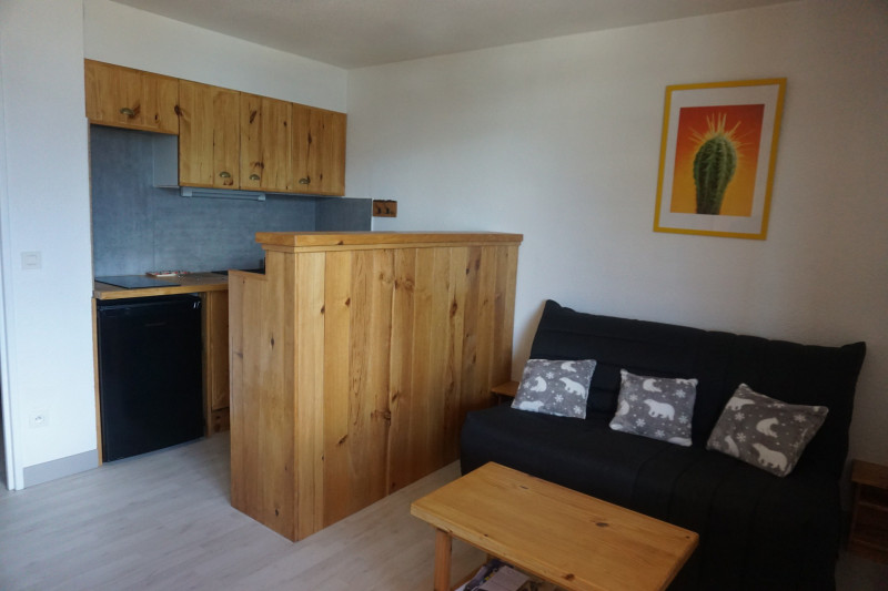 _lv_images__lot_0015200196_03_3216374 _lv_images__lot_0015200196_03_3216374