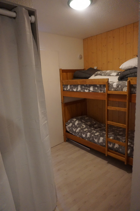 _lv_images__lot_0015200196_06_3441570 _lv_images__lot_0015200196_06_3441570