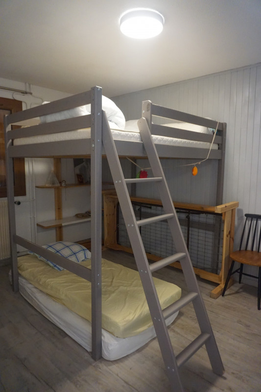 _lv_images__lot_0015200197_05_3426461