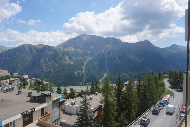 _lv_images__lot_0015200197_11_3591186