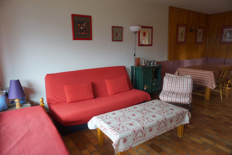 _lv_images__lot_0015200198_02_3474903