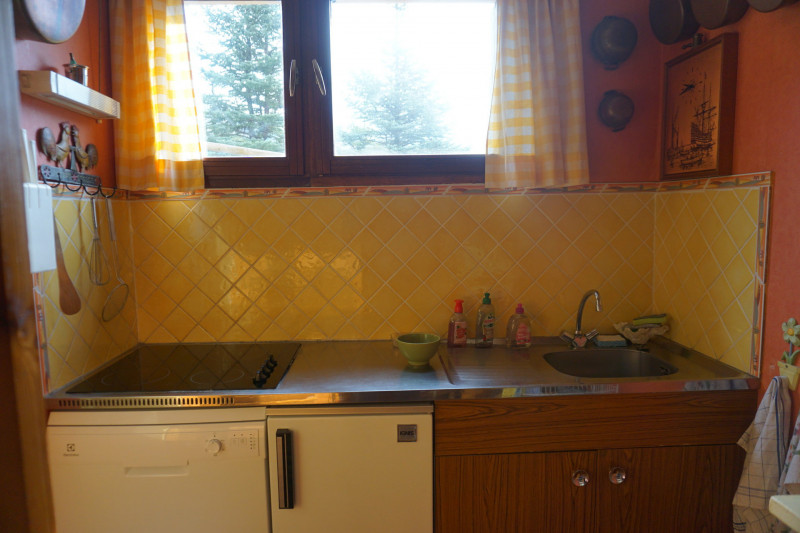 _lv_images__lot_0015200198_06_3596585