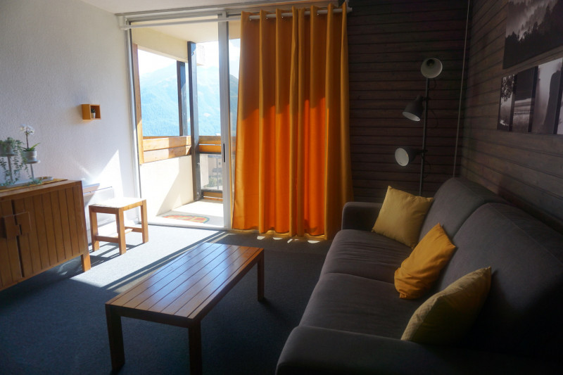 _lv_images__lot_0015200201_02_3319552 _lv_images__lot_0015200201_02_3319552