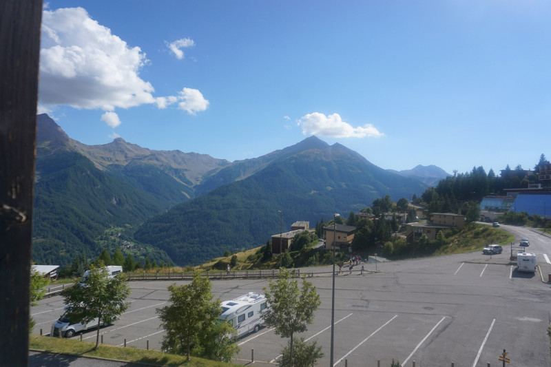 _lv_images__lot_0015200201_09_3393140 _lv_images__lot_0015200201_09_3393140