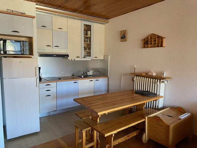 _lv_images__lot_0015200205_03_3195639