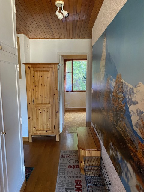 _lv_images__lot_0015200205_06_3187572