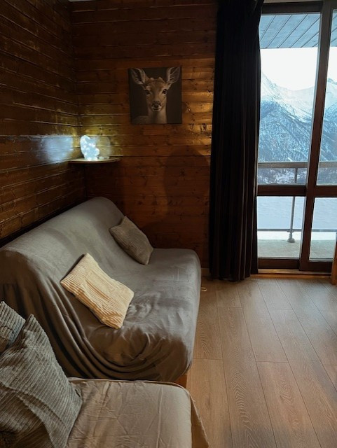 _lv_images__lot_0015200241_02_3328222 _lv_images__lot_0015200241_02_3328222