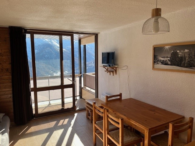 _lv_images__lot_0015200241_04_3439050 _lv_images__lot_0015200241_04_3439050