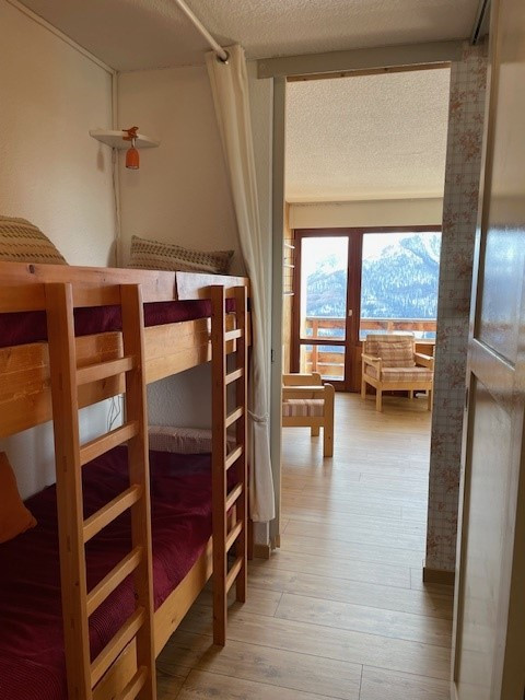 _lv_images__lot_0015200242_06_3634965