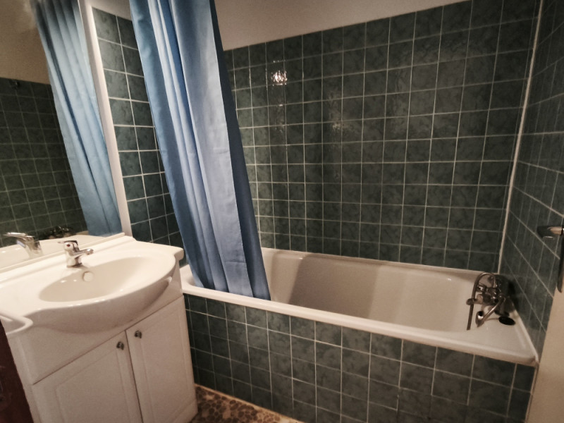 _lv_images__lot_0015200246_03_3595419