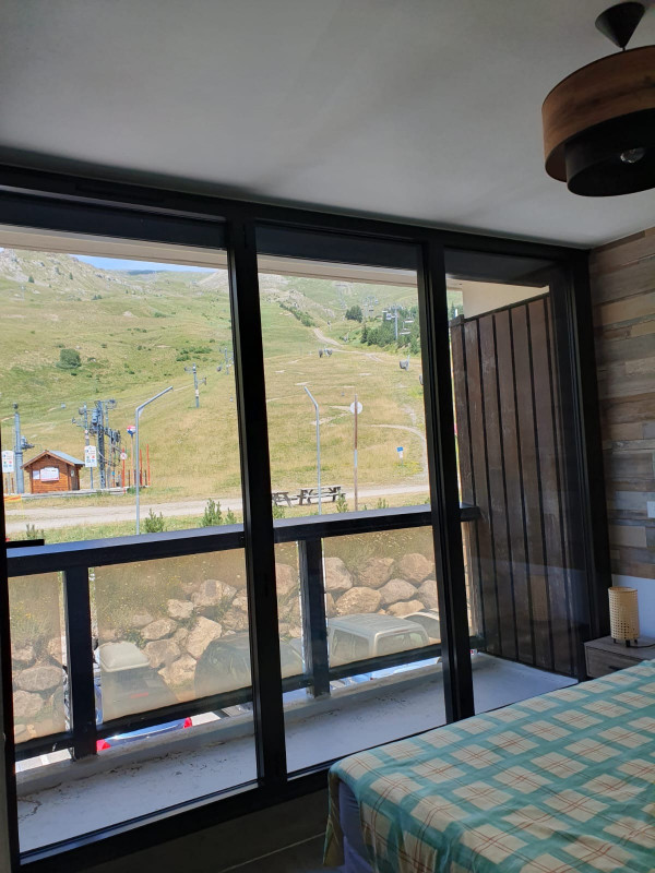 _lv_images__lot_0015200249_10_3274197