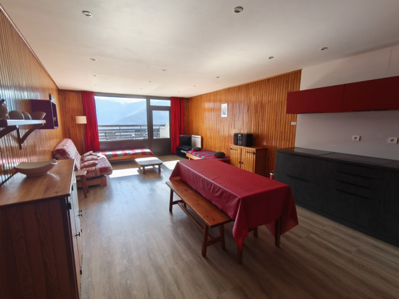 _lv_images__lot_0015200252_04_3196800