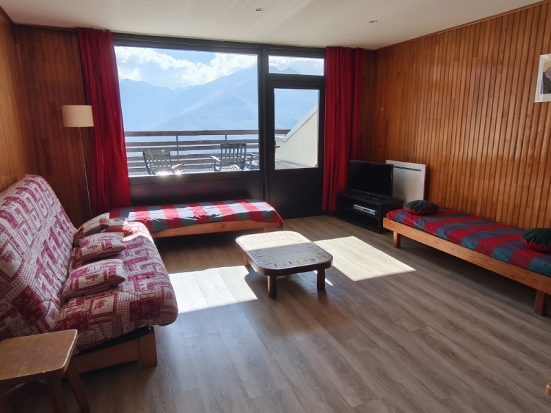 _lv_images__lot_0015200252_10_3240599 _lv_images__lot_0015200252_10_3240599